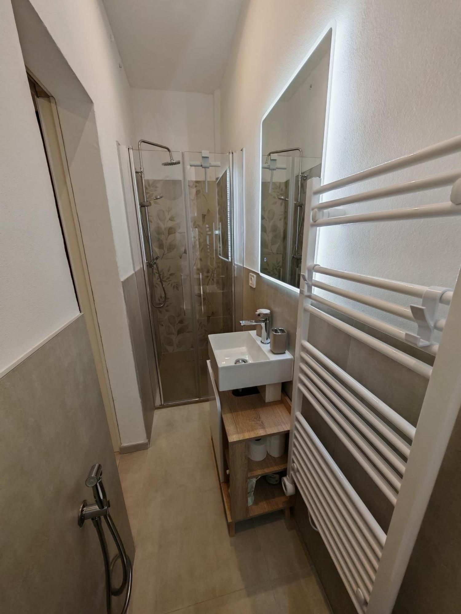 La Sosta-Appartamento A Pochi Passi Dalla Stazione Modena Dış mekan fotoğraf